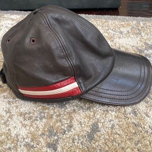 Bally leather size 2/S adjustable hat